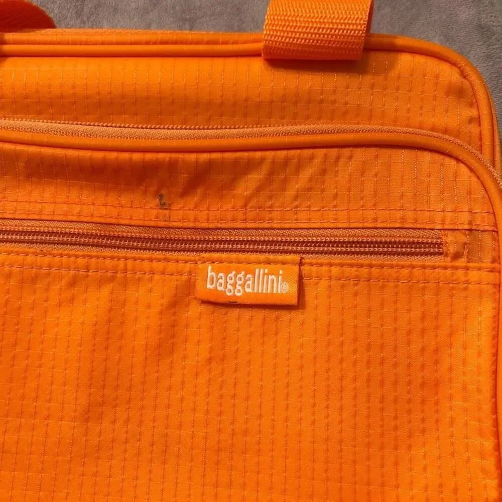 Baggallini Orange Ripstop Hanging Toiletry Bag Travel Makeup Organizer Case Hook
